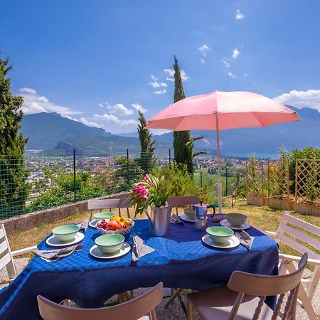 Appartamento Casa Turchese Riva del Garda Esterno foto