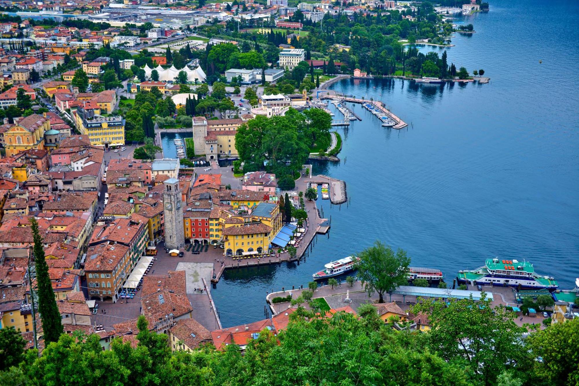 Appartamento Casa Turchese Riva del Garda Esterno foto