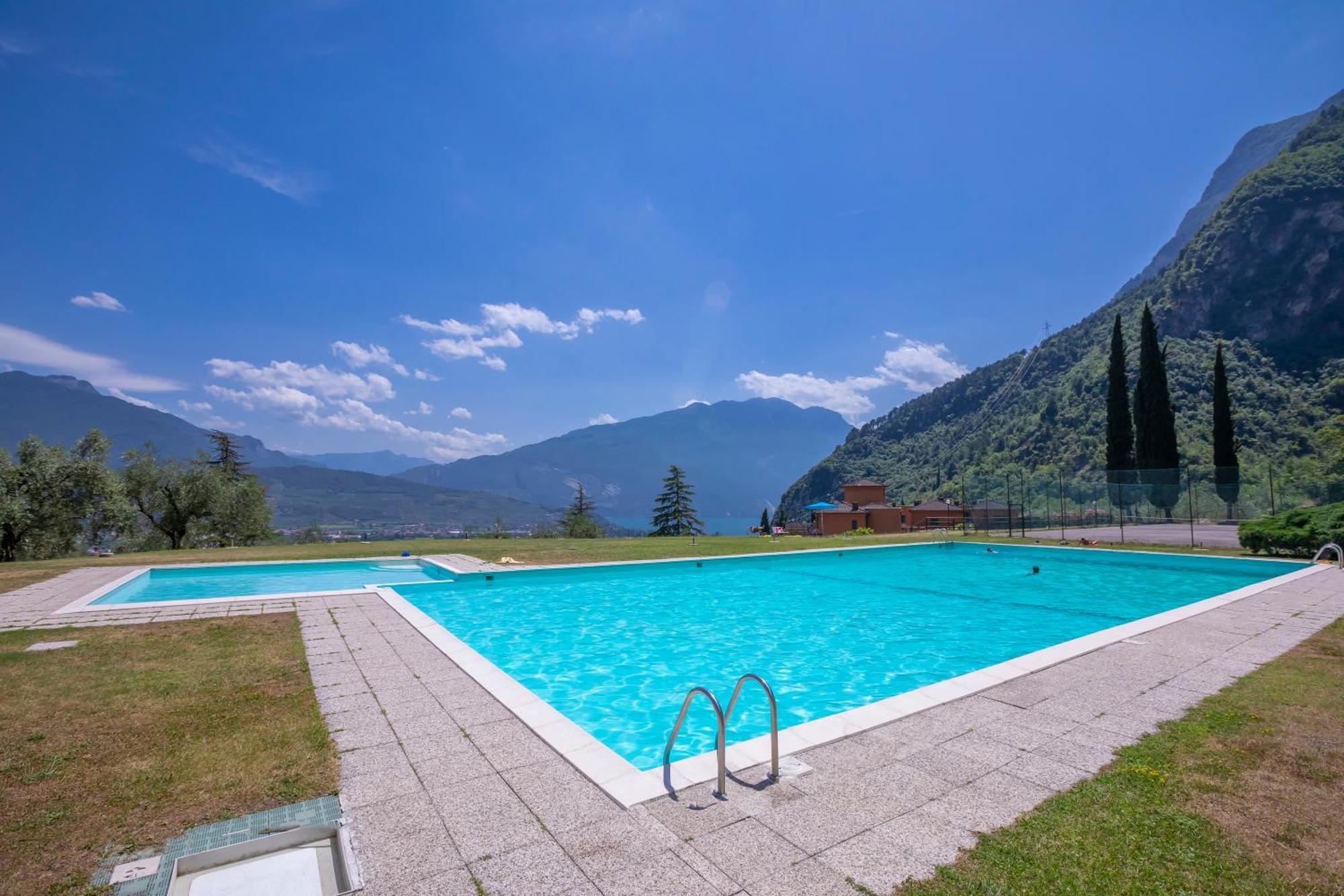 Appartamento Casa Turchese Riva del Garda Esterno foto